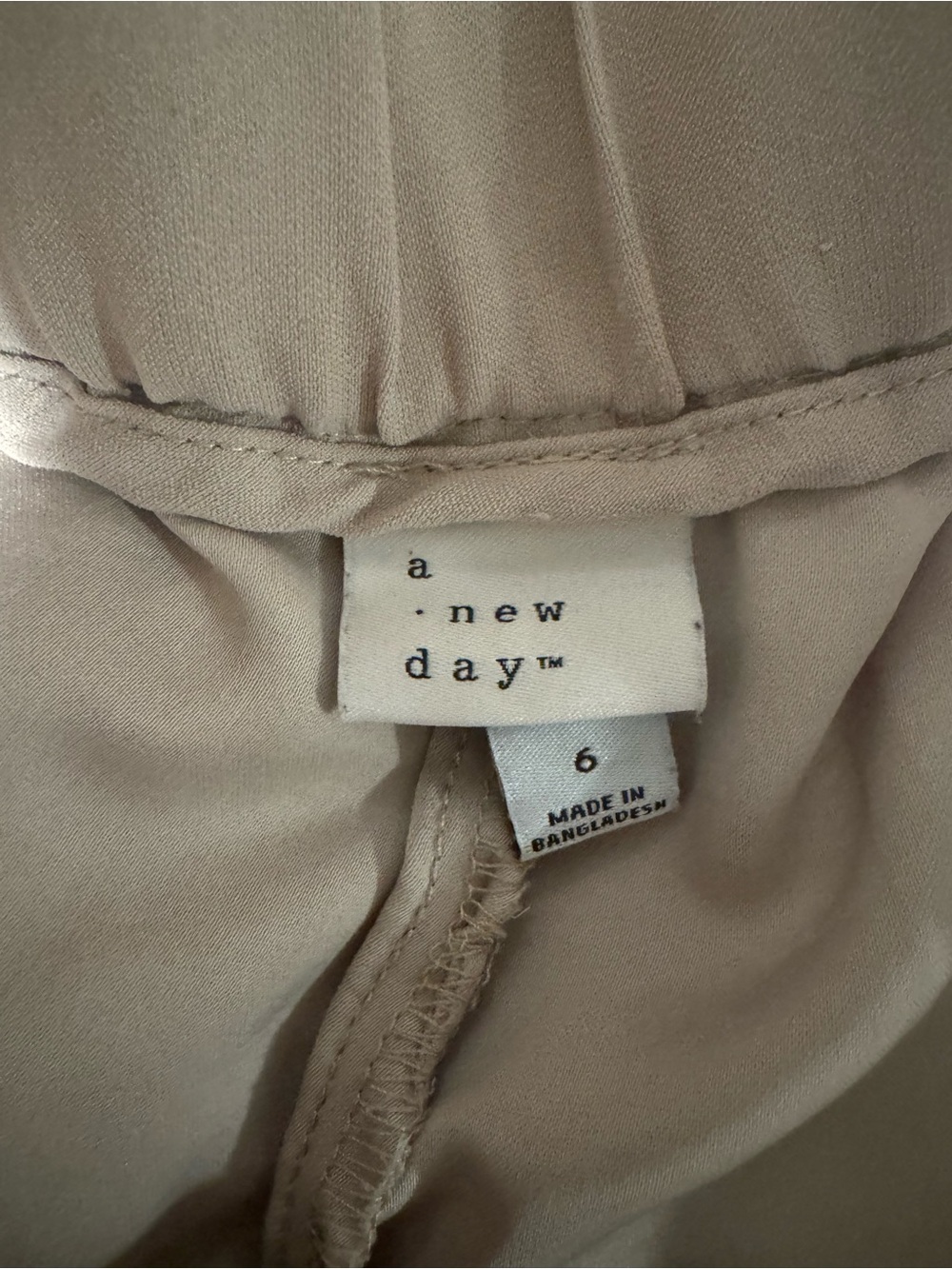 a new day Light Beige Dress Pants size 6